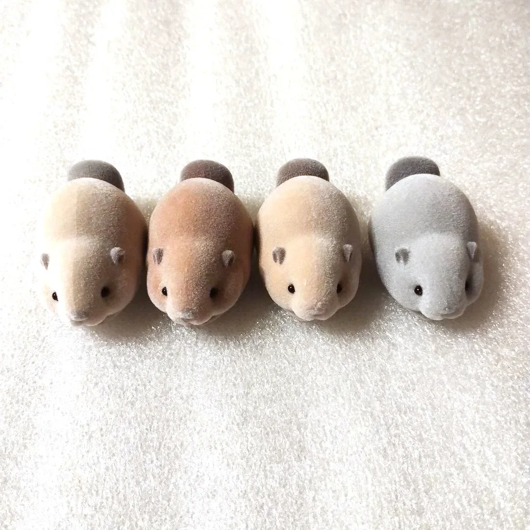 Juguetes de cápsula del mundo graso, figura esponjosa de Nutria kawaii, ojos redondos, boca hinchada, castor gordo flocado, mascota apilable, gashapon - imagen 4
