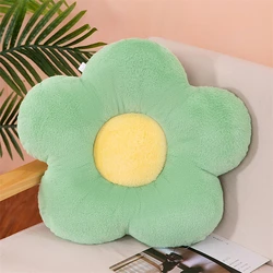Cojín floral decorativo para habitación infantil