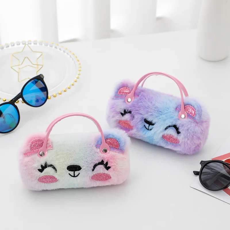 Nuevo estuche de gafas de dibujos animados de peluche: estilos de oso, koala y unicornio. ¡Bolsa de mano/moneda para niños, portátil, resistente a la presión, plegable, práctica!