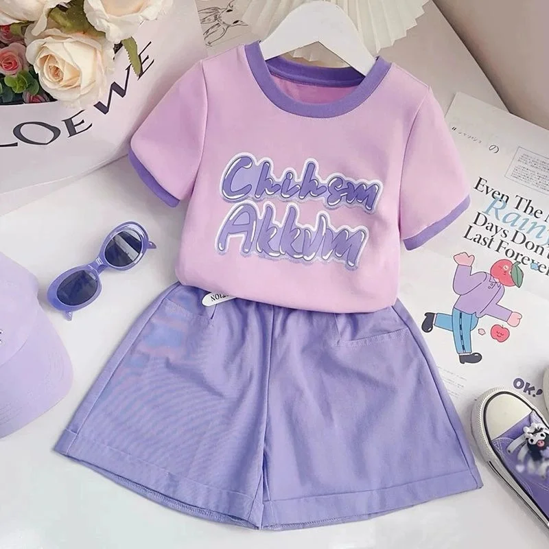 Conjunto verano niños y niñas – Camiseta con prints y shortss