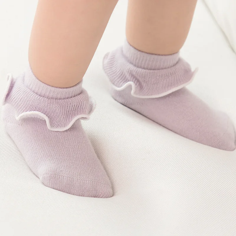 Calcetines tobilleros de algodón floral para bebé - imagen 2