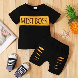 Conjunto verano bebé – Camiseta manga corta con estampado letras + shorts