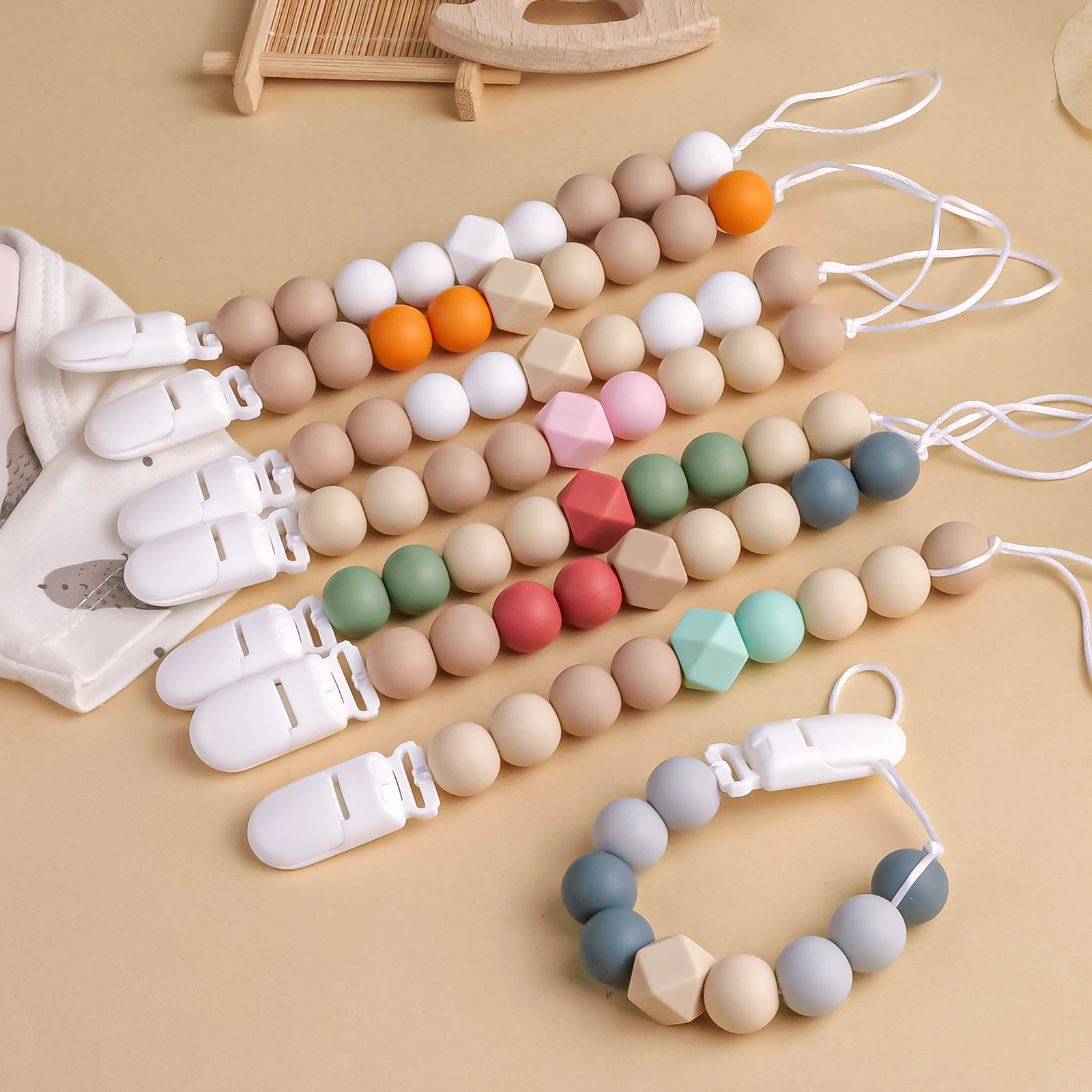 2 unids/set de Clips para chupete de bebé, cuentas de silicona sin BPA, cadena anticaída, juguetes para la dentición para niños y niñas, accesorio de regalo - imagen 3