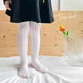 V White