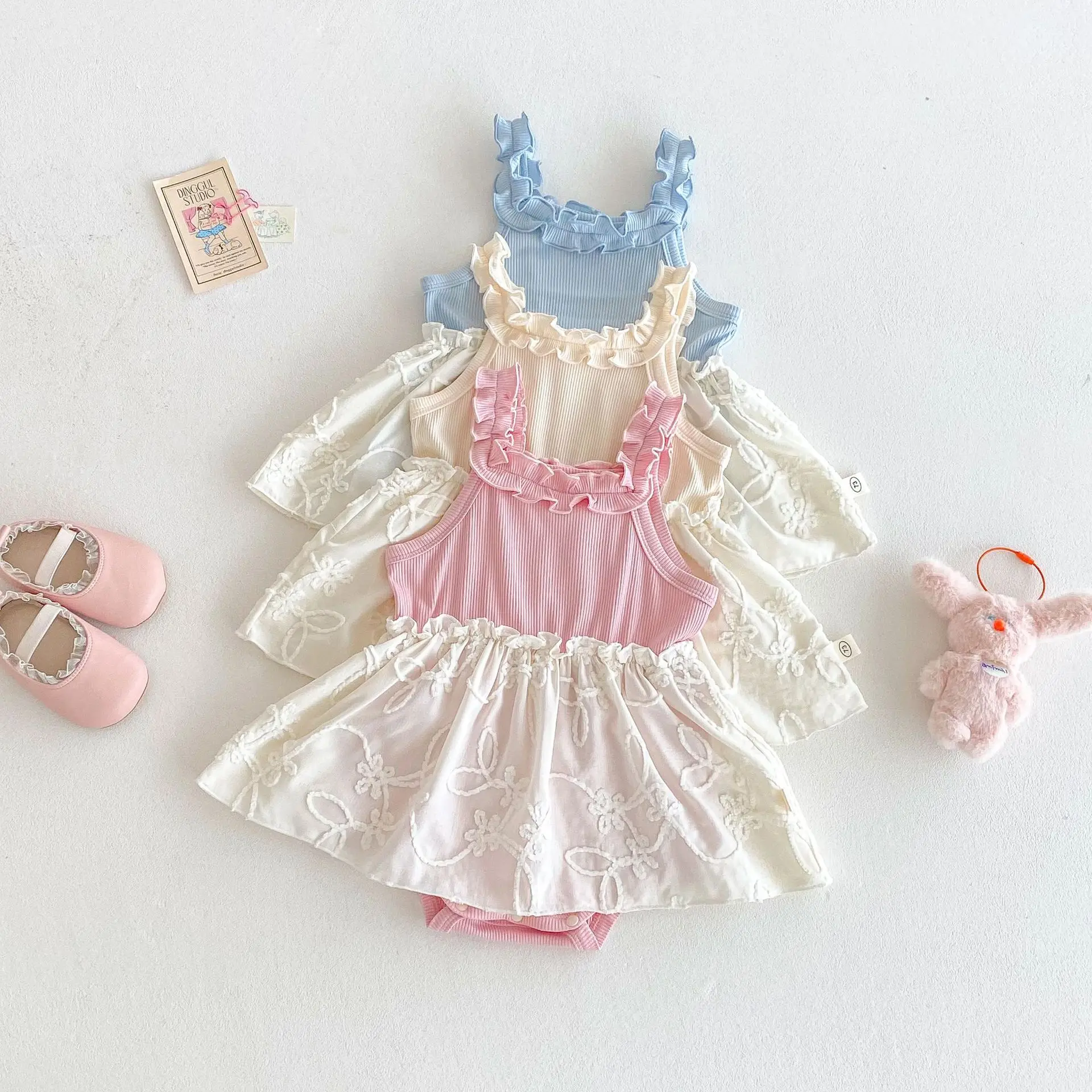 2025 nuevo verano bebé niña moda Color caramelo Sling Bubble Body ropa infantil recién nacido - imagen 3