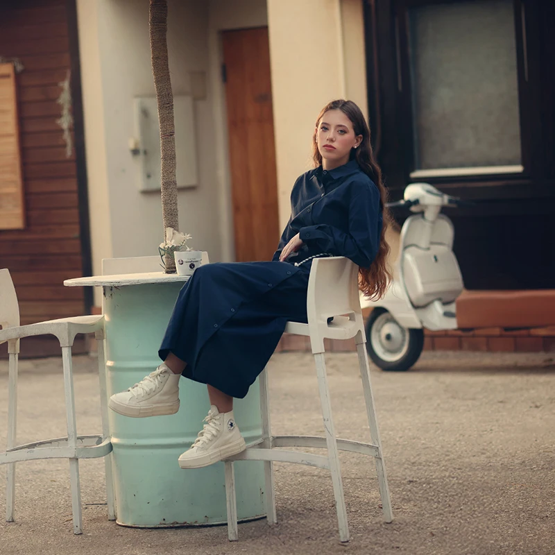 Vestido envolvente para mujer, maxi color blanco con decoración especial en contraste, costura para niña, sin mangas, tela de lino y algodón, cinturón - imagen 2