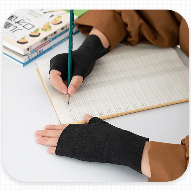 Guantes de medio dedo para niños para escribir, manoplas térmicas de tela de desarrollo, cobertura cálida para la muñeca para tareas escolares, niño y niña - imagen 5