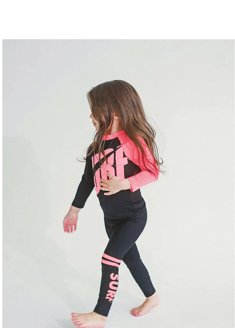 Traje de baño niño estampado letras manga corta - imagen 3