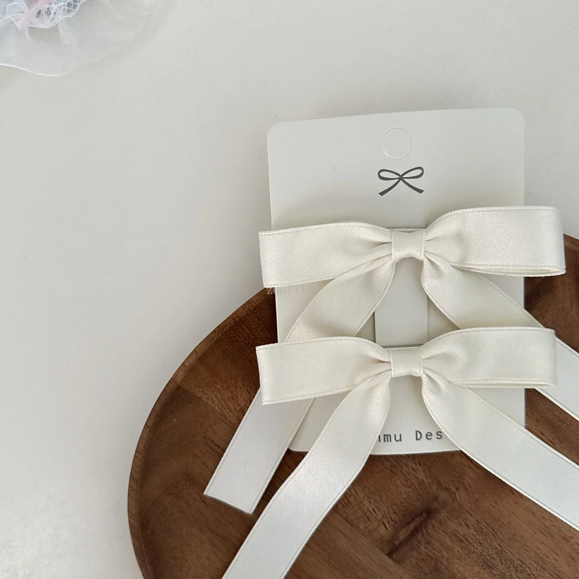 Lazo de cinta, pinzas para el cabello para niñas, bonitos y versátiles, horquillas para estudiantes, accesorios para el cabello para niños en blanco y negro sólido - imagen 4