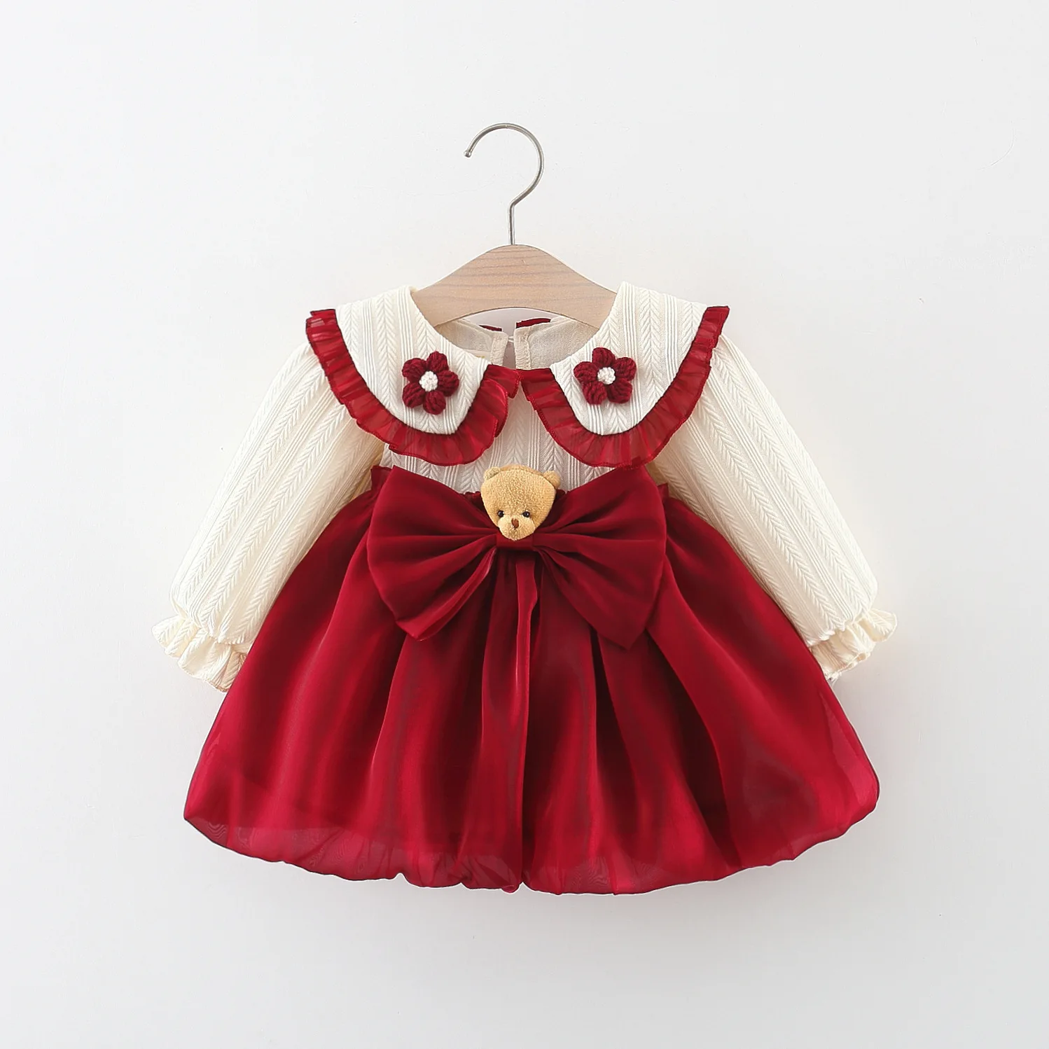 1595 Red