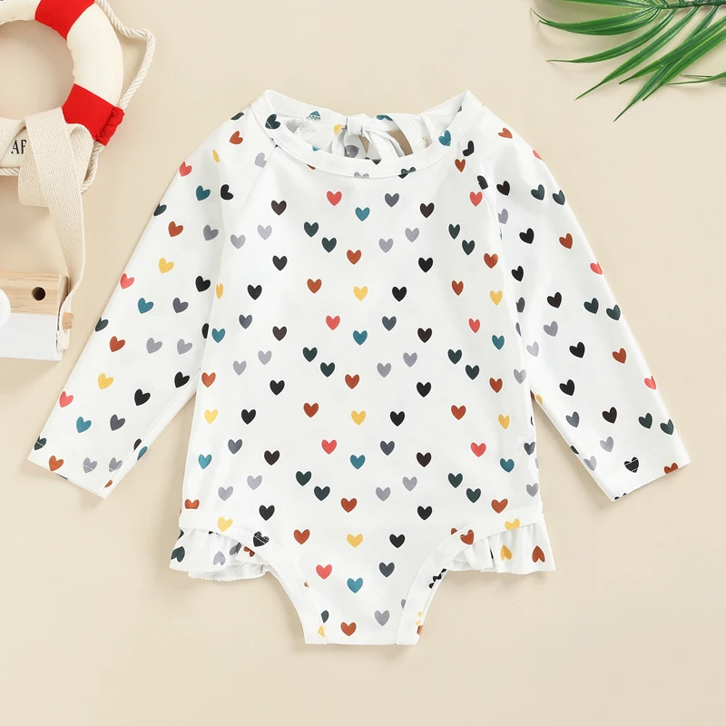 Bañador Tregren para niña estampado flores y corazones