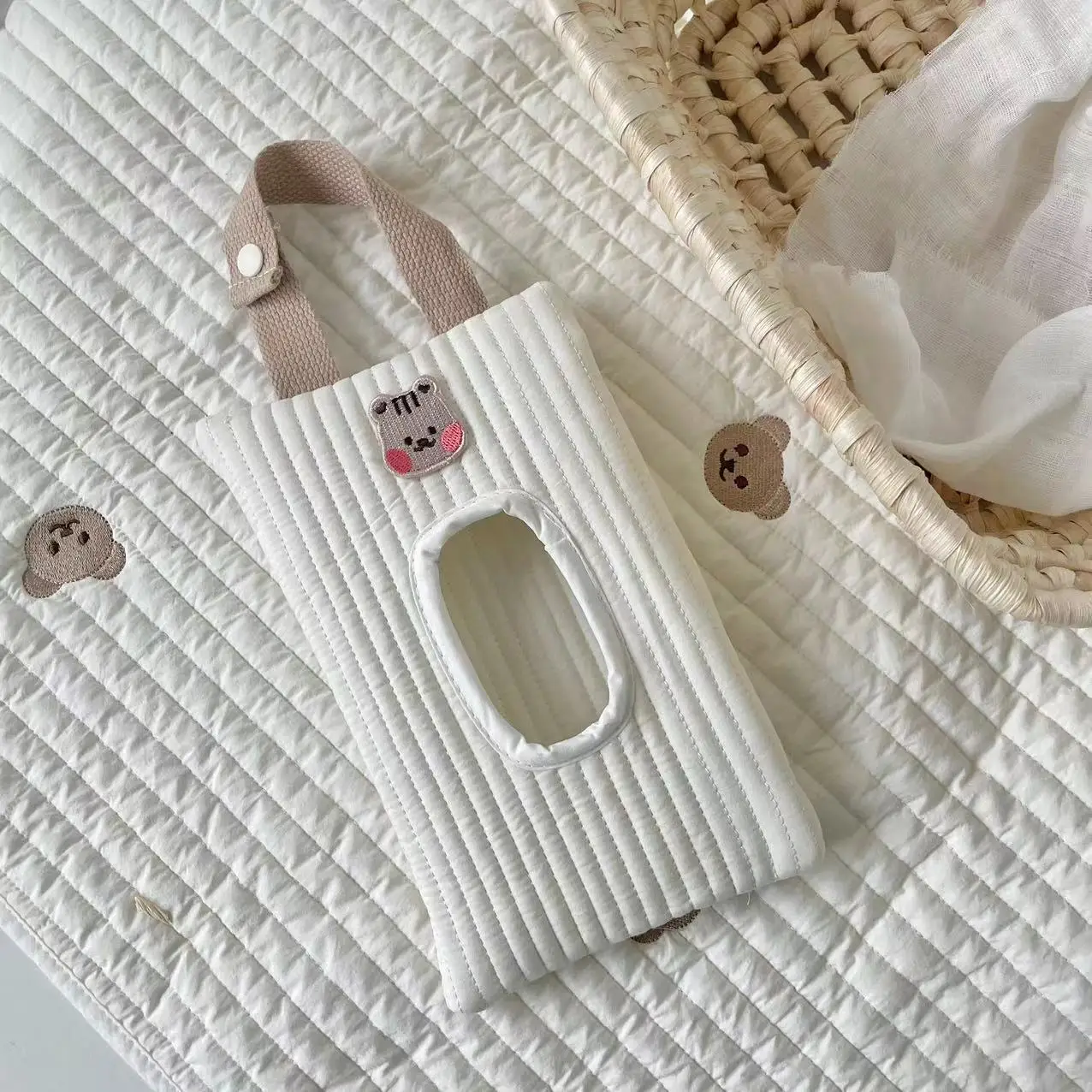 Accesorios para cochecito de bebé, estuche de toallitas húmedas, caja de pañuelos con tapa, edredón, cubierta de toalla sólida, bolsa colgante para carrito para recién nacido - imagen 3