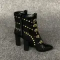 Negro