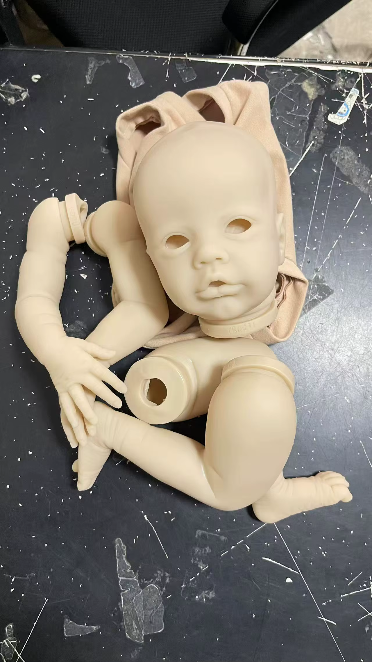 Muñeco bebé realista NPK Primrose Edición limitada cuerpo de tela - imagen 2
