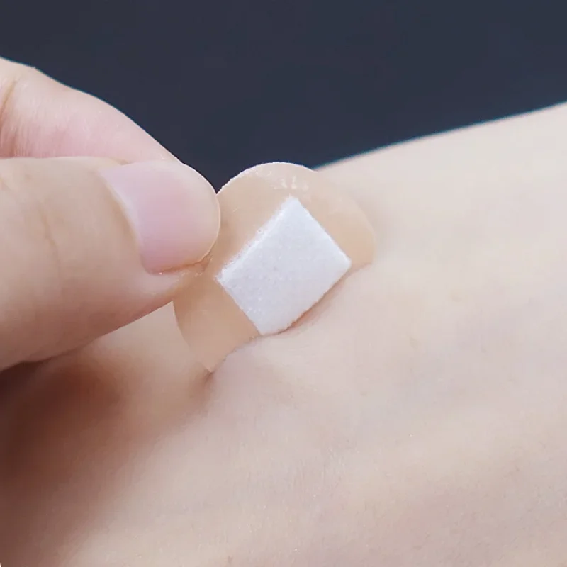 1 Juego de tirita de dibujos animados, Mini tiritas bonitas para inyección de niños, parche para heridas, tiras de primeros auxilios, vendajes adhesivos circulares - imagen 3