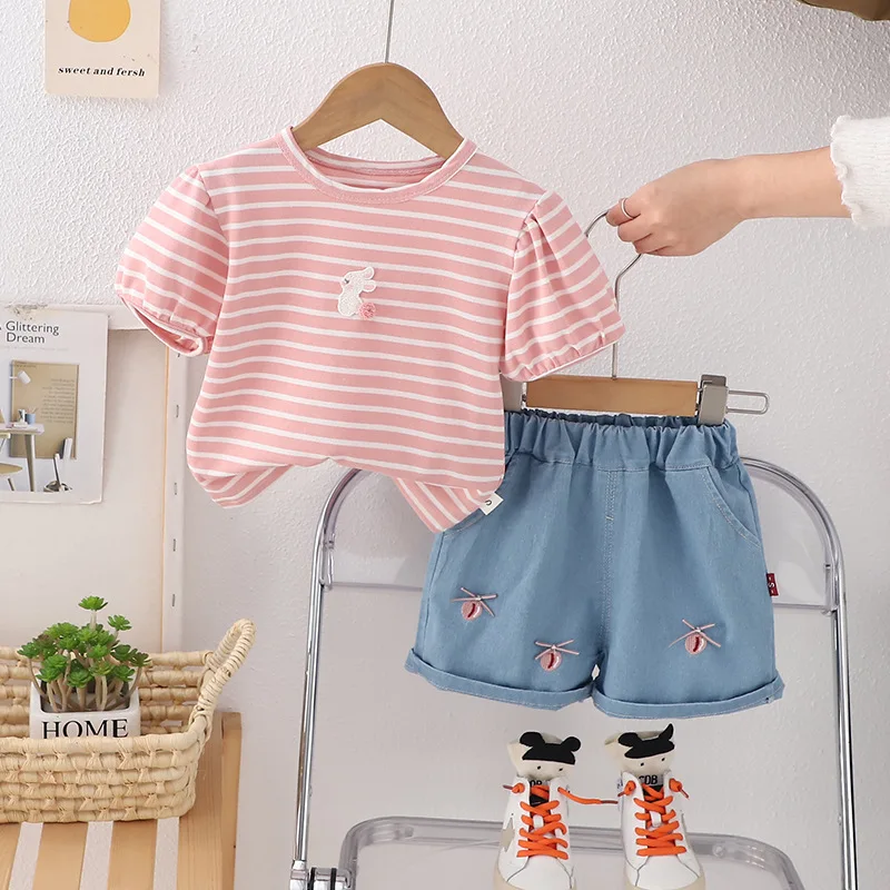 Nueva ropa de verano para bebés, traje para niños y niñas, camiseta, pantalones cortos, 2 unids/set, disfraz de algodón a rayas para niños, chándales para niños - imagen 5