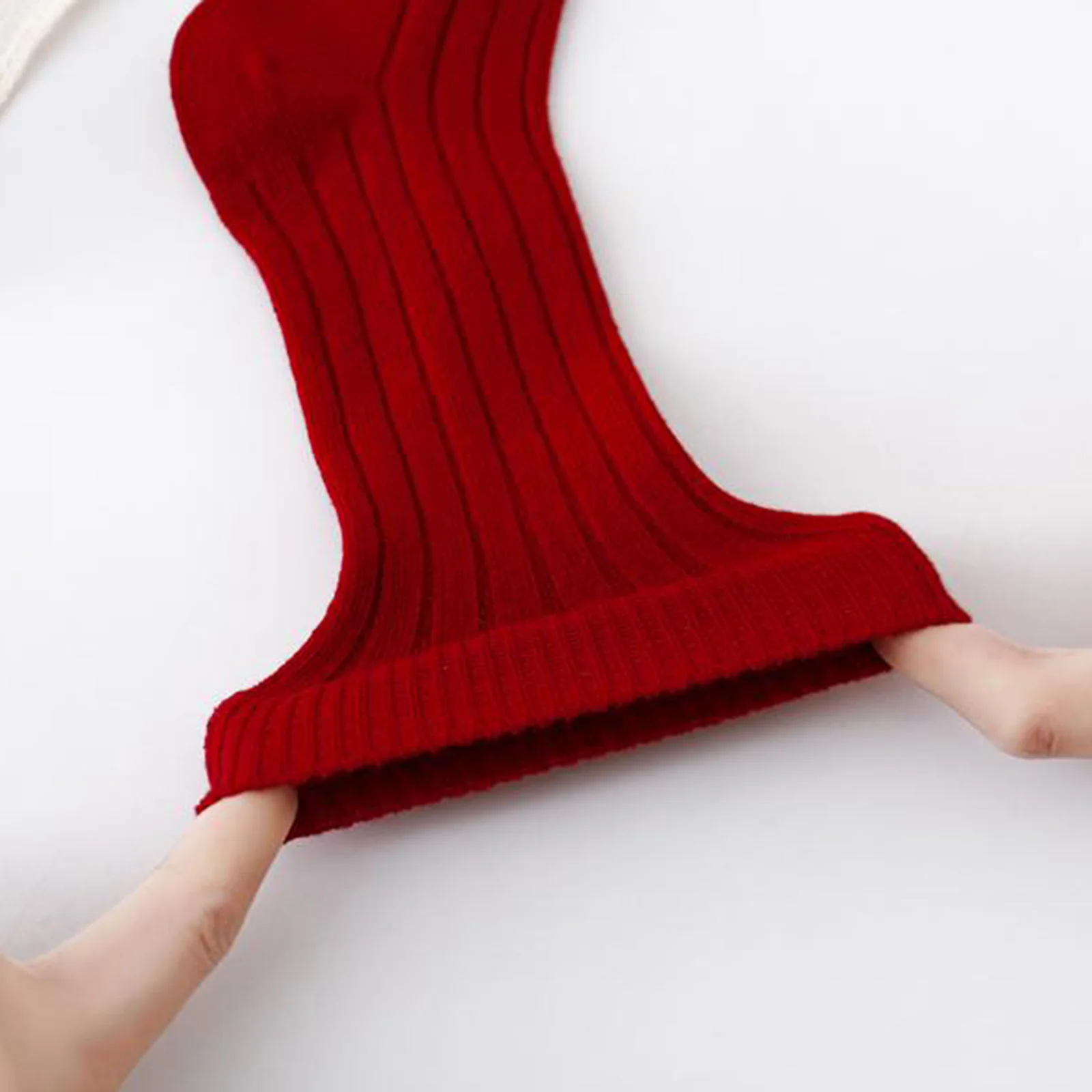 Suefunskry Calcetines lindos de media pantorrilla para bebés pequeños Calcetines navideños de algodón suave con decoración de Papá Noel/muñeco de nieve - imagen 4