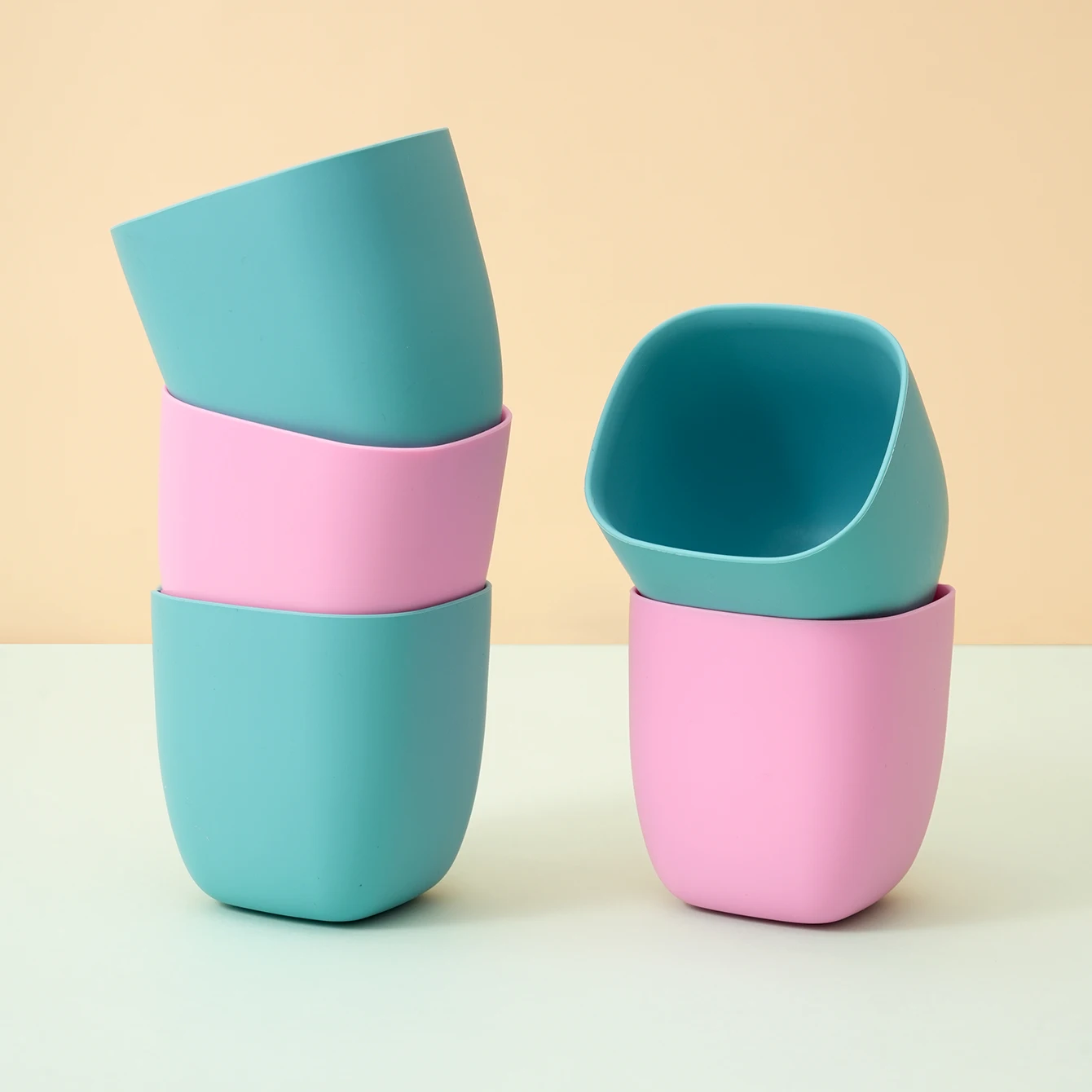 Color niños 1 Uds taza de silicona para bebé botella de agua de alimentación portátil taza de aperitivos de entrenamiento Color puro sin BPA taza de aprendizaje para niños pequeños