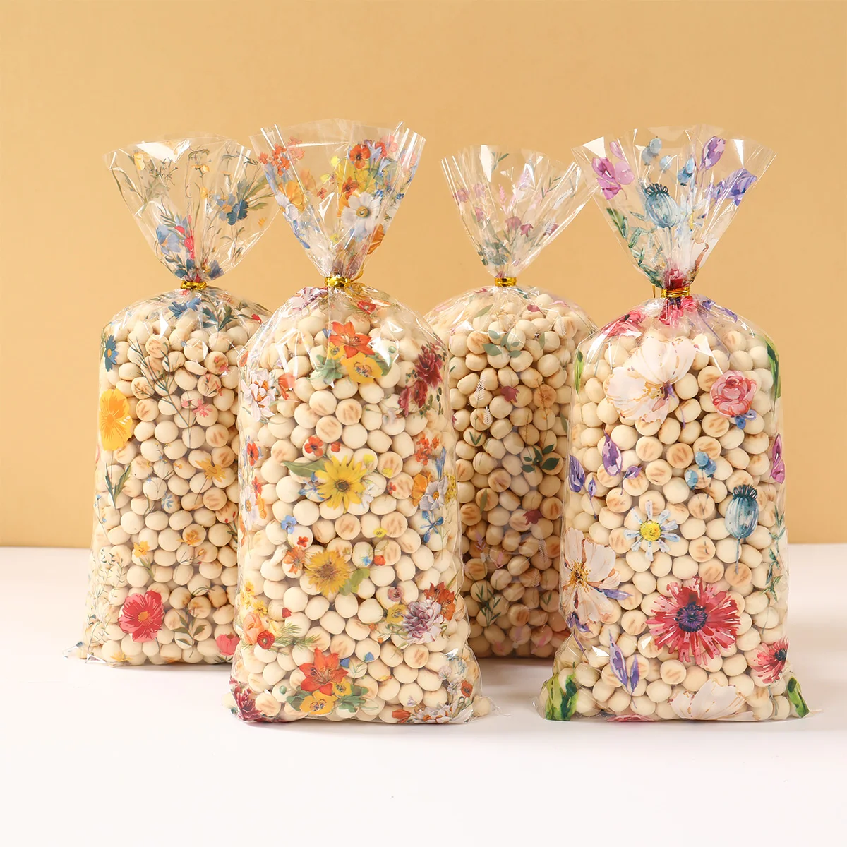 25/50/100 Uds. Bolsas de regalo florales de flores silvestres decoración de fiesta de feliz cumpleaños bolsas de dulces para niños suministros para fiesta de Baby Shower de boda de cumpleaños - imagen 4