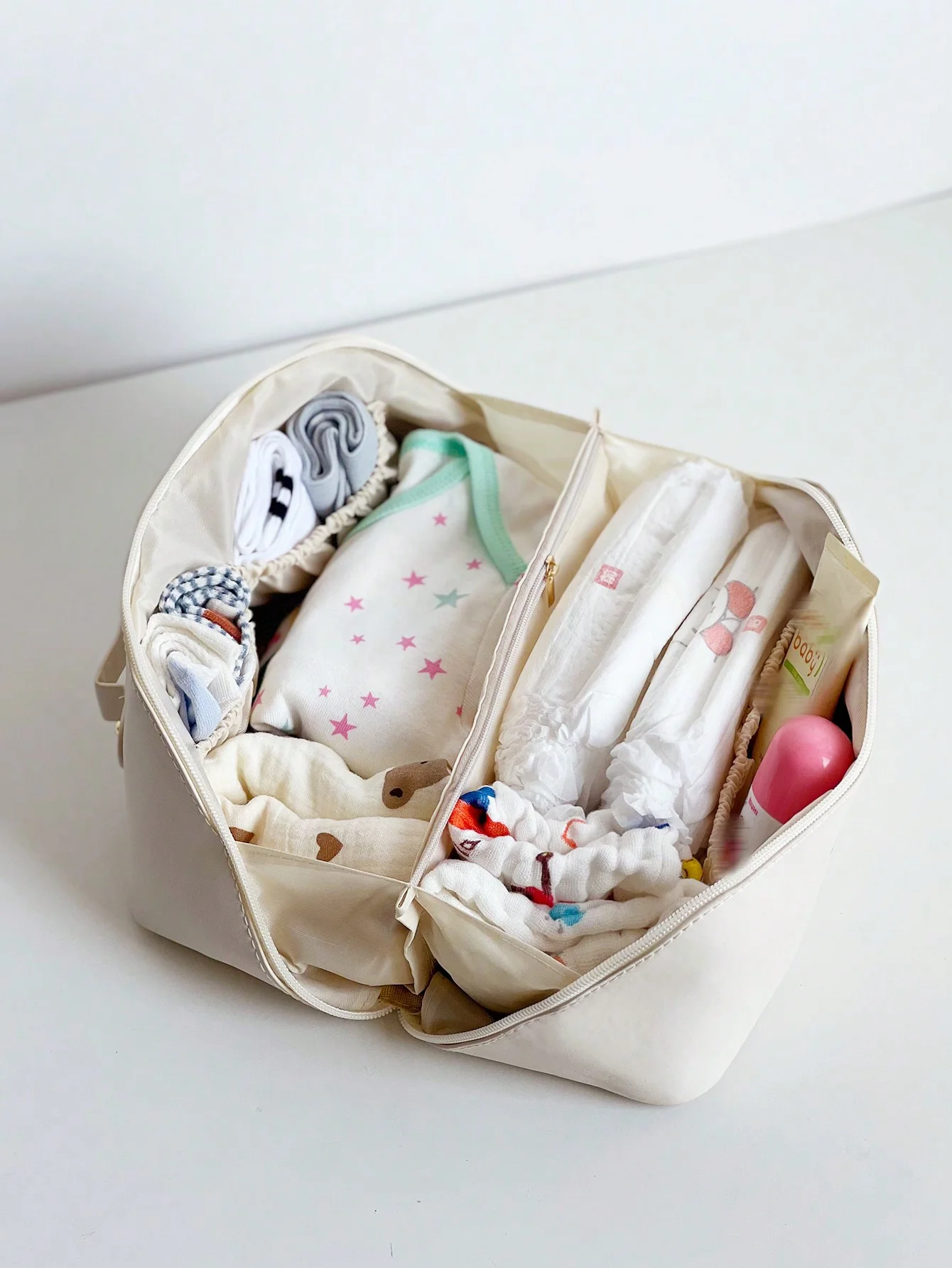 Bolsa de pañales de gran capacidad, bolso organizador multifuncional para mamá, paquete de almacenamiento de viaje para bebé, calcetines para pañales, almacenamiento de ropa interior