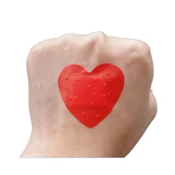 Tiritas infantiles corazón y estrellas – Transpirables y divertidas