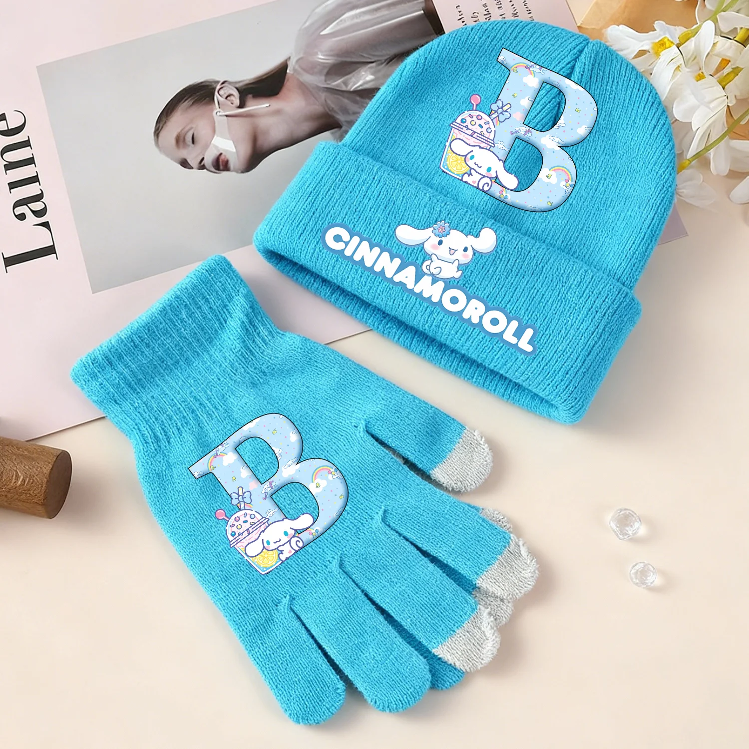 Cinnamoroll gorro tejido guantes 2 uds gorro tejido con letras de dibujos animados Kawaii Anime niñas niños sombrero guantes de punto chico Skullies gorros regalo - imagen 2