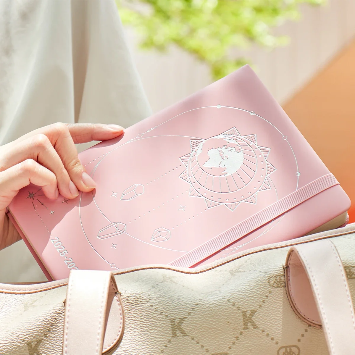 2025-2026 nuevo cuaderno planificador A5 cubierta de cuero PU EN cuaderno de notas multifuncional Agenda Plan semanal diario mensual planificador de presupuesto - imagen 3