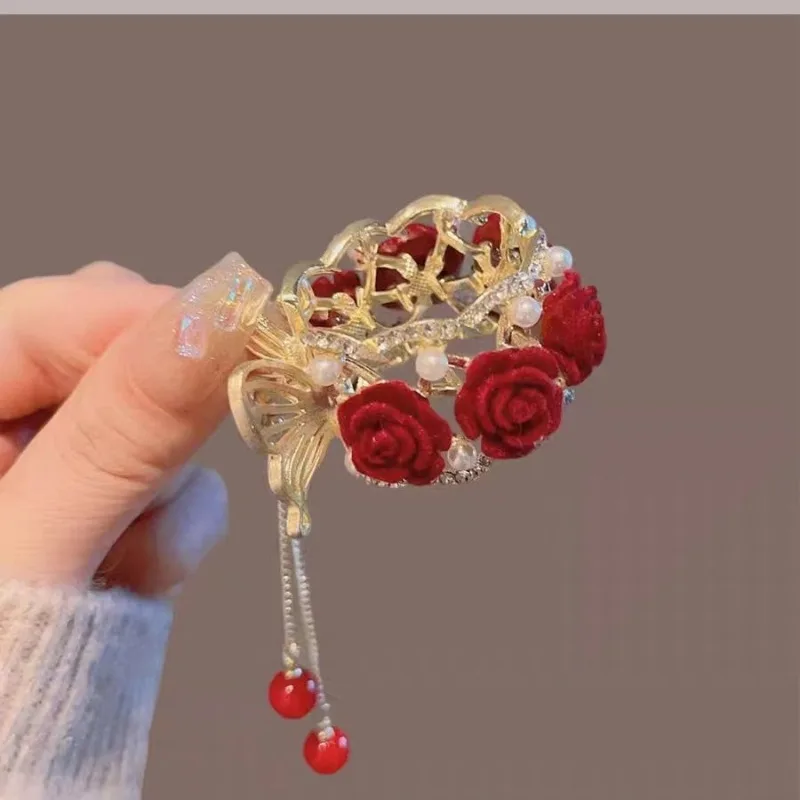 Pinza de garra con borla de rosa roja vintage para niñas: elegante accesorio para el cabello, soporte antideslizante para coletas altas, sin tirar del cabello. - imagen 3