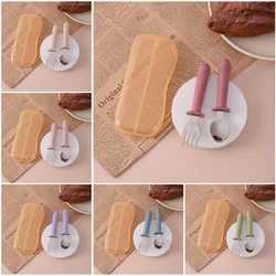 Cubiertos de acero inoxidable con mango silicona para bebé