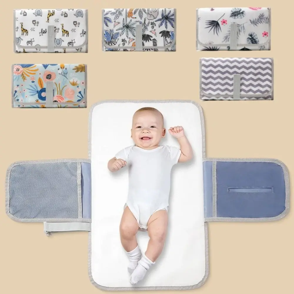 Alfombrilla plegable para cambiar pañales de bebé, almohadilla para cambiar pañales impermeable con estampado de dibujos animados, pañales plegables de secado rápido para bebés recién nacidos