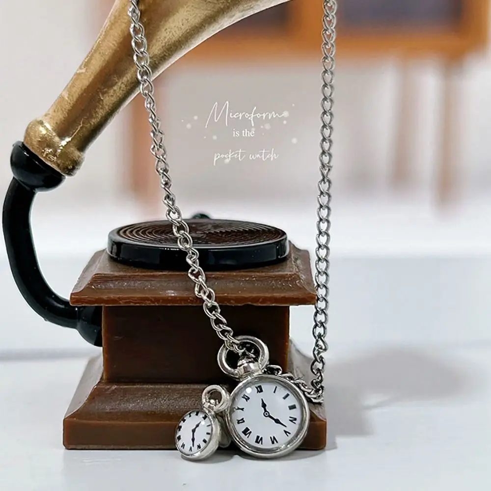 Mini collar de casa de muñecas, reloj de bolsillo Vintage de simulación, aleación, accesorios para muñecas Ob11 /30cm, 1/12