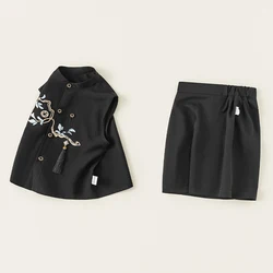 Conjunto verano niño con camiseta bordada y pantalón corto