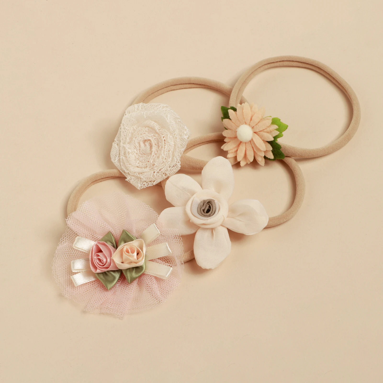 Diadema floral para bebé niña – Complemento primaveral - imagen 5