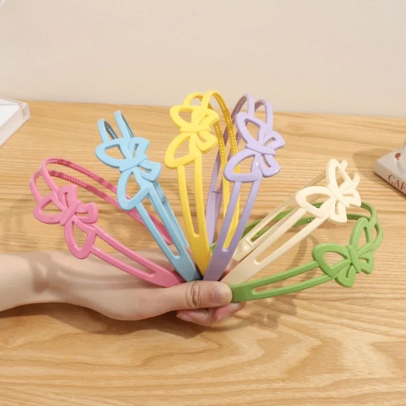 Diadema infantil con mariposas y flores para niña - imagen 3