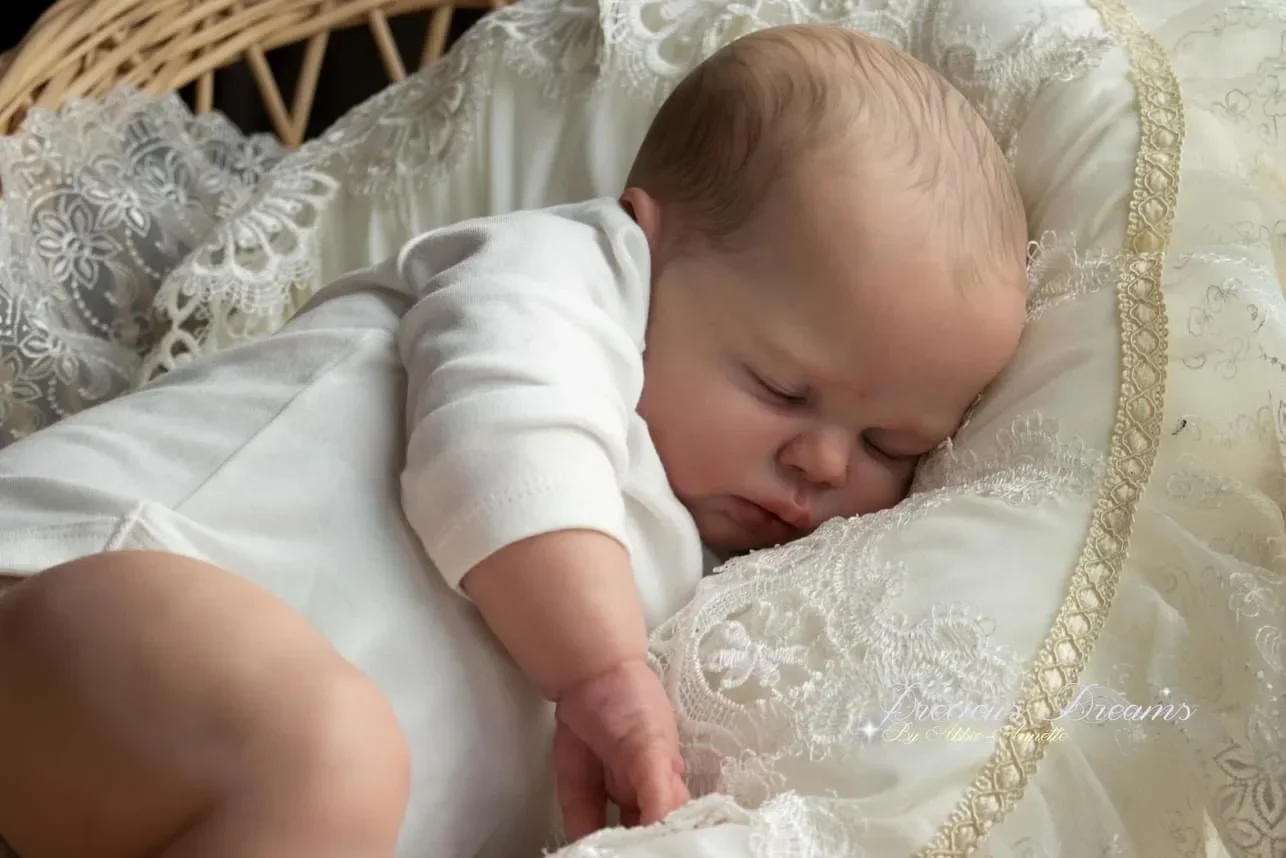 NPK Muñeca de peluche realista para niña