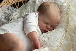NPK Muñeca de peluche realista para niña
