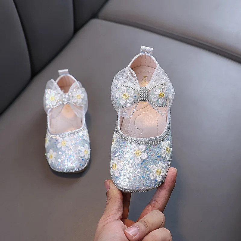 Zapatos de cuero con lazo para niña – Suela antideslizante - imagen 4