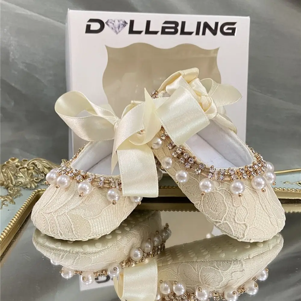Zapatos de cuna de Ballet de encaje Vintage hechos a mano para niña, vestido de perlas de lujo para bebé, traje de bautismo, zapatos con diadema