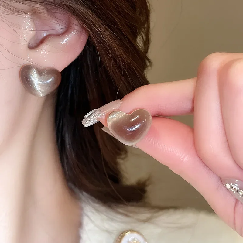 Pendientes de corazón de amor difuminado para mujer, pendiente de tuerca dulce y brillante, joyería femenina, accesorios de temperamento para fiesta, regalos de diseño - imagen 3