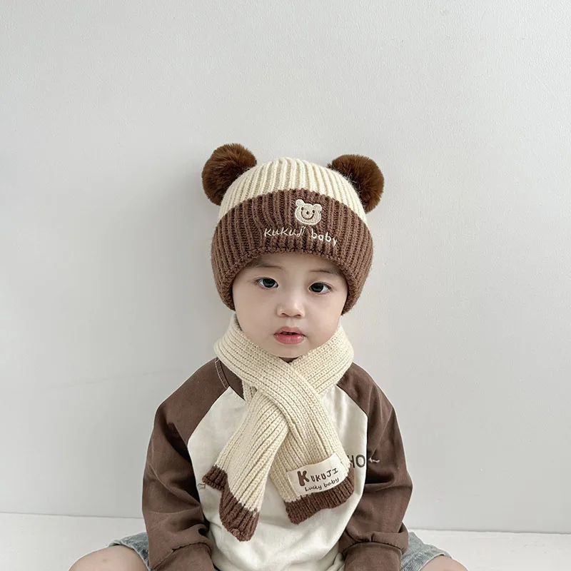 Conjunto de gorro y bufanda de invierno para niños, 4 colores, gorro de punto versátil para niñas, accesorios para niños con oso de dibujos animados