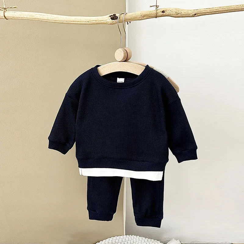 MILANCEL-Conjunto de ropa de gofres para bebé, Sudadera con capucha de Color sólido + Pantalones de chándal, traje de bloque de Color para niño pequeño, novedad de primavera - imagen 3