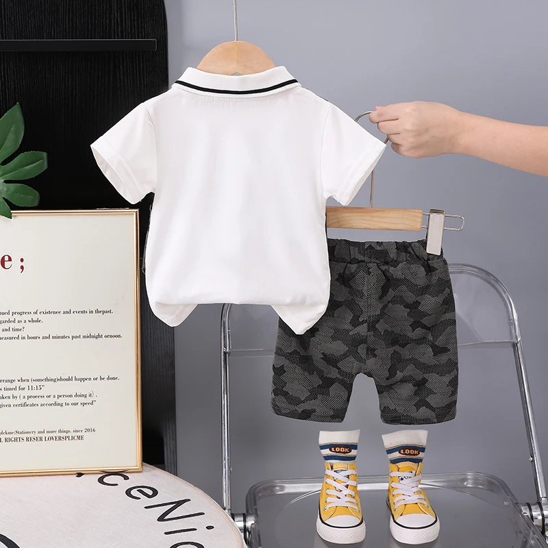 Conjunto de verano para bebé: camiseta manga corta + short - imagen 3