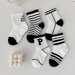 Calcetines largos de malla para bebé con letras – Tobilleras verano