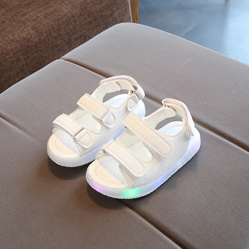 Zapatos de luz brillantes para niños, sandalias con luz brillante para niños pequeños, zapatos con luz LED para niñas, sandalias de playa luminosas para niños - imagen 2