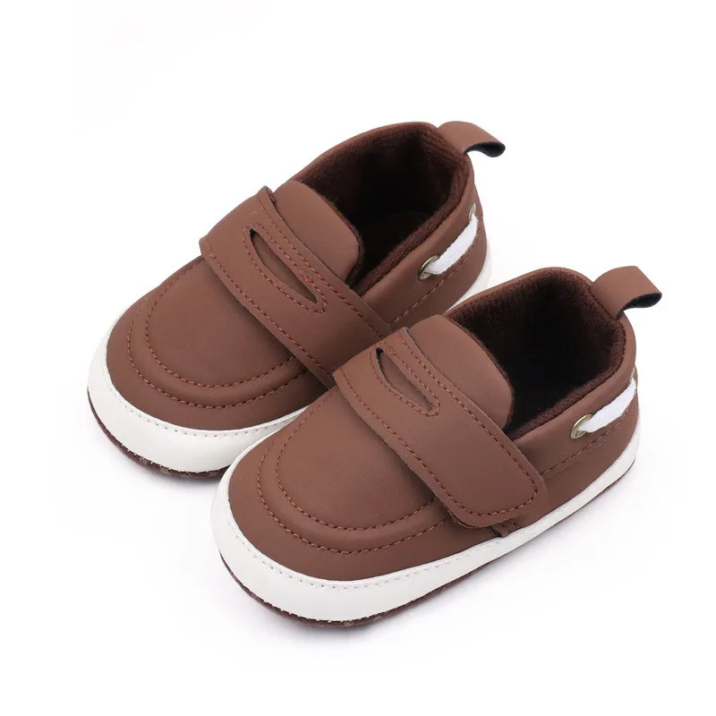 Zapatos de bebé: zapatillas antideslizantes para primeros pasos