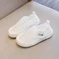 M20D17-White