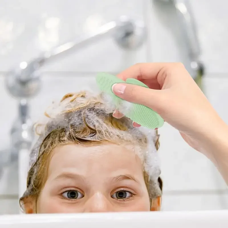 Cepillo de champú para bebé, 1 Uds., baño infantil de silicona, silicona suave, cepillo de ducha para niños, cabezal, cepillos de masaje para lavado de cabello, peine de limpieza - imagen 2