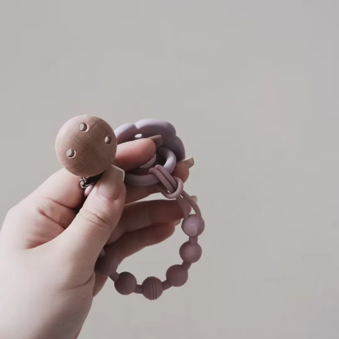 Clips para chupete de cuentas de Color caramelo de silicona suave, cadenas para chupete para recién nacidos, soporte para juguetes, soporte para pezones para bebés, juguete para la dentición, masticar para bebés - imagen 4