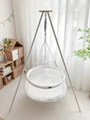 Hanging basket white