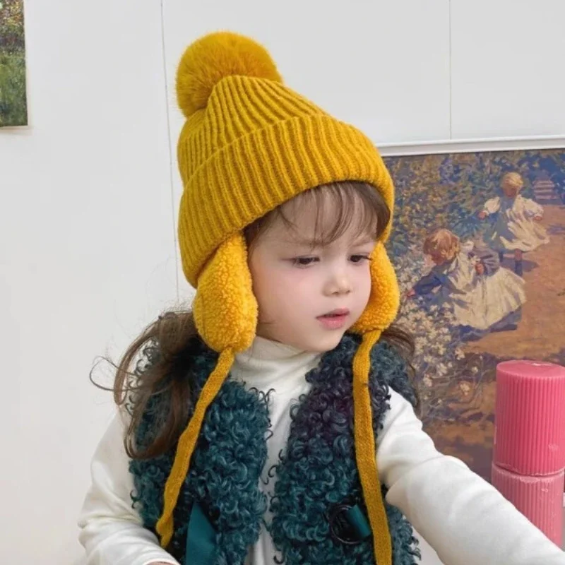 Gorro de bebé de 2-8T, gorro con pompón grande con orejeras, gorro tejido de lana de felpa para niños y niñas, accesorios gruesos y cálidos para invierno - imagen 5
